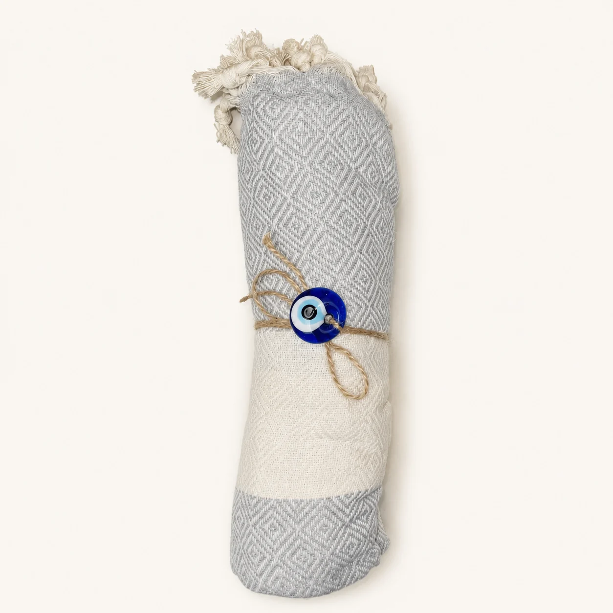 Brise d’El Haouaria fouta in light grey & natural ecru with a diamond weave and central band